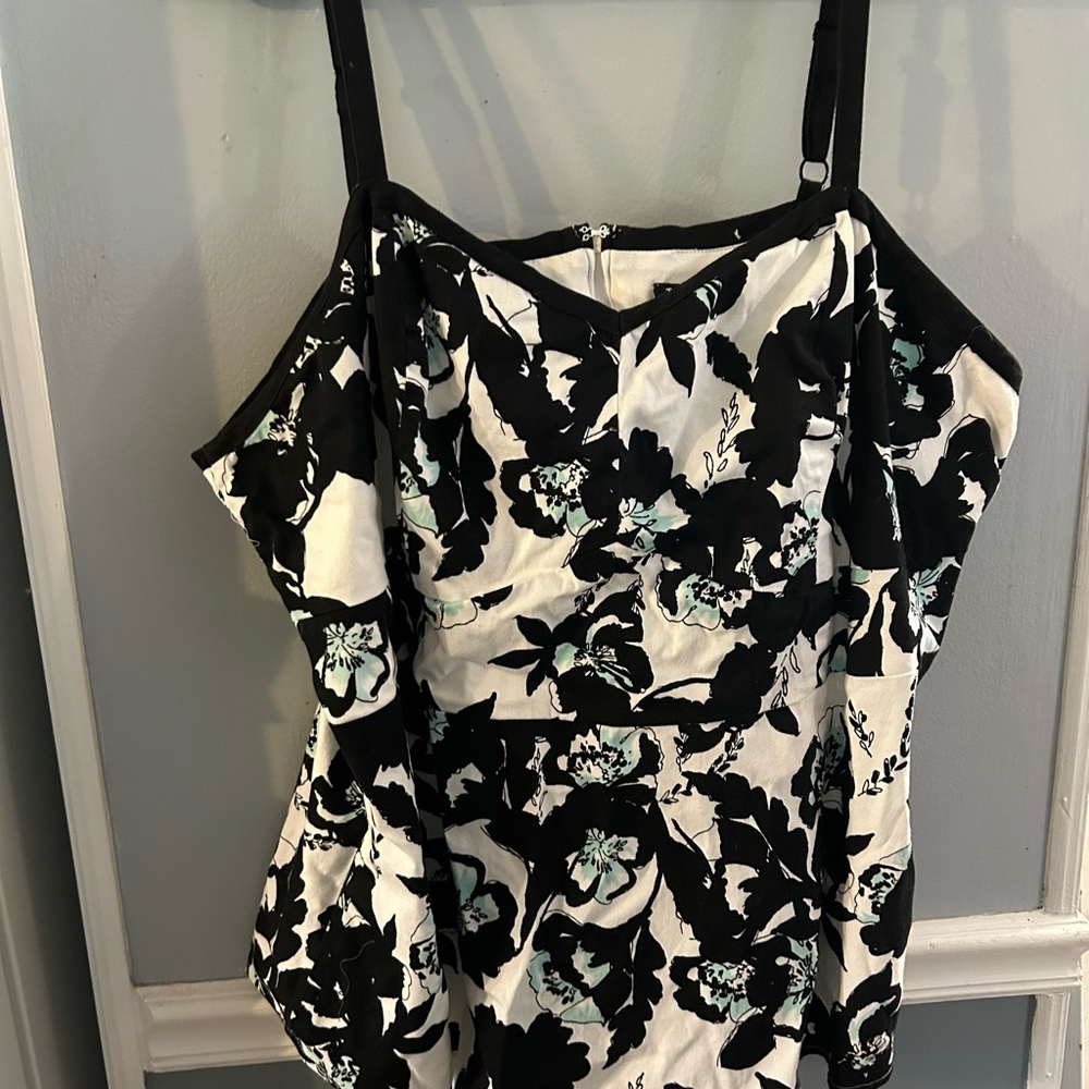 Torrid Size 4 Peplum Shirt